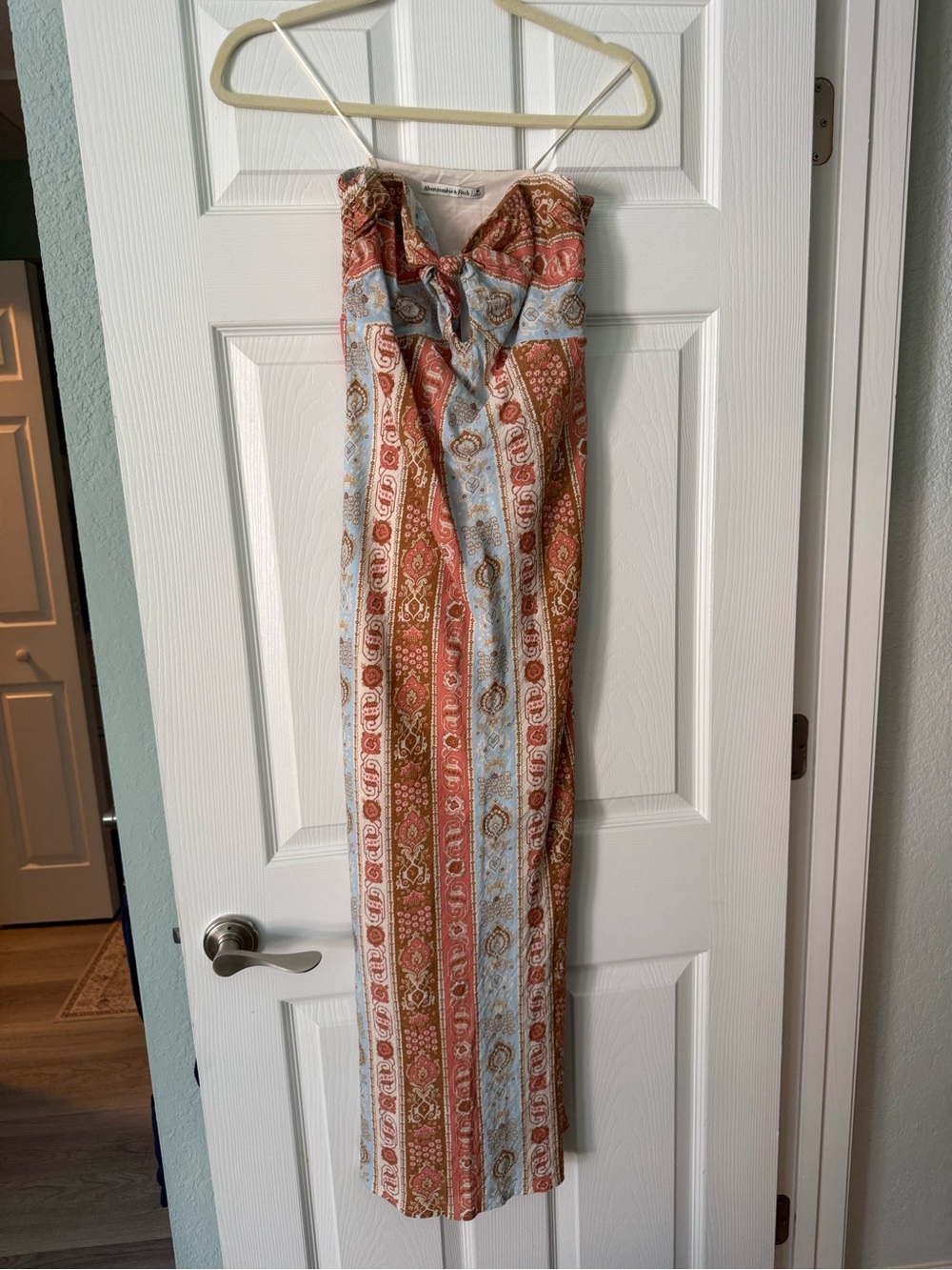 A&F Strapless Knotted Maxi Dress